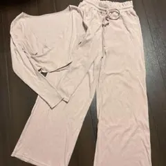 ヨガウェア　セットアップ　ピンク