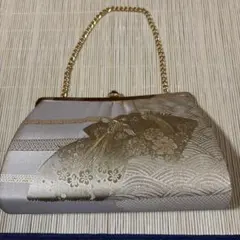 Item thumbnail for item 19490c19-1115-4334-a48d-68f125fbf673