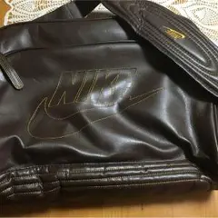 Nike エナメルバッグ 値下げしました！又又