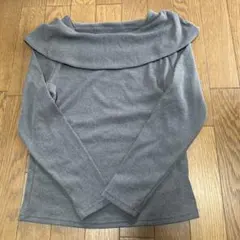 オフショルトップス　グレー