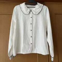 最終価格❗️ems. フリル付きホワイト長袖シャツ白系