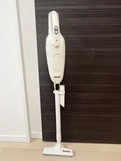 Makita CL107FDSHW 充電式クリーナー 白 美品 - メルカリ
