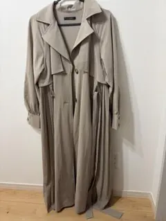 ベージュ ロングトレンチコート オーバーサイズ