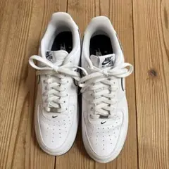 Nike Air Force 1 ホワイト ローカット