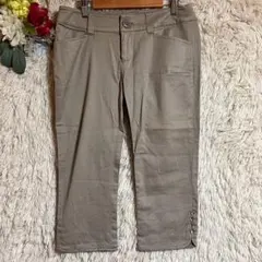 【エニィスィス】(L) クロップドパンツ 無地 モカ レーヨン混 通勤 通学のサムネイル