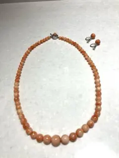 美品　天然石珊瑚ネックレスとイヤリングセット