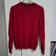 UNIQLO 赤 クルーネックセーター Mサイズ