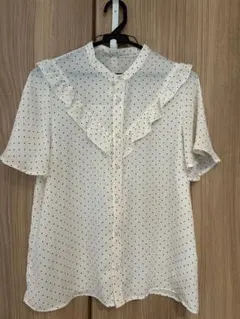 【美品】ロペピクニックドット柄フリル付き半袖シャツ　38