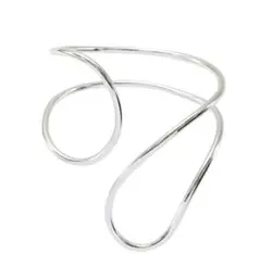 DEFORMATION TWIST BANGLE