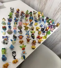 d*9様 【平成レトロ】ポケモン ミニフィギュア ケース入りコレクション