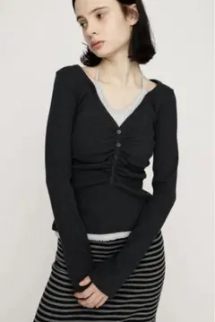 SLY スライ　LAYERED LIKE CUT トップス