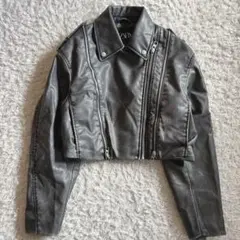 【ZARA 】フェイクレザー クロップドライダースジャケット　グレー系