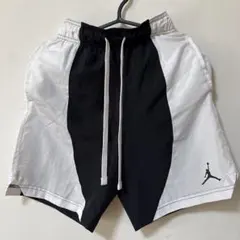NIKE ジョーダン　140㎝　ハーフパンツ　バスパン