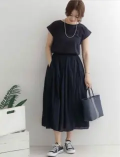 新品 アーバンリサーチ ワンピース 紺 ネイビー