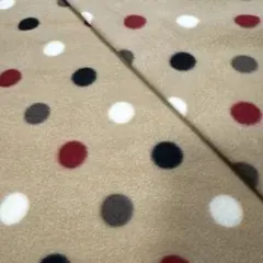 【フリース生地】ドット柄（ベージュ）150㎝×100㎝