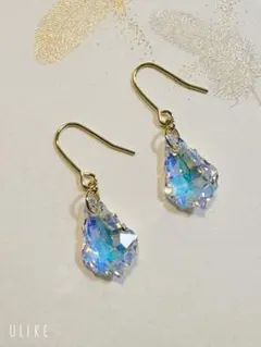 1914.スワロ入り♡ しずく型レジンピアス♡ - メルカリ