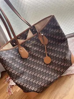 Michael Kors モノグラム トートバッグ