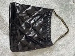 キルティング ブラック ショルダーバッグ