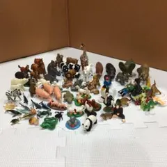 動物　サファリ　フィギュアセット 約50体