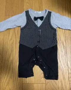タキシード風ロンパース 80 フォーマル　男の子