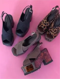 ムルーア クロスサンダル ブラック