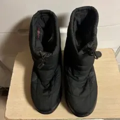 Item thumbnail for item bea60f17-383a-4366-acc5-16ab2ab5f0f7