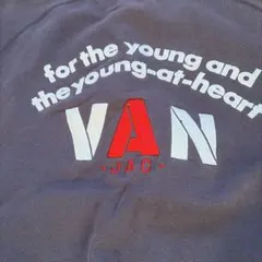 VAN トレーナー、Mサイズ