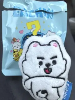 ENHYPEN ENCHIN SnoWe CUSHION KEYRINGのサムネイル