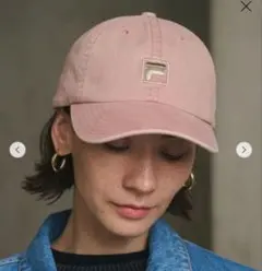 新品未使用タグ付♡ BEAUTY&YOUTH別注FILAキャップ　ピンクベージュのサムネイル