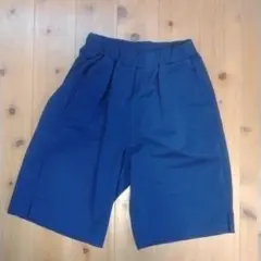 ユニクロ　ネイビー ハーフパンツ