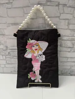 ロラライハリス刺しゅう入り 携帯　小物　ハンドメイドポーチ