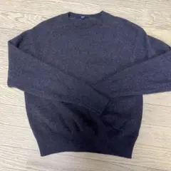 ダークブラウン ニットセーター
