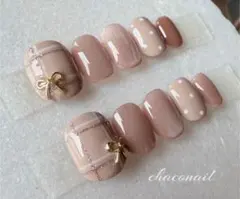 チェックリボンネイル　ドットネイル　ベージュマグネットネイル　ネイルチップ