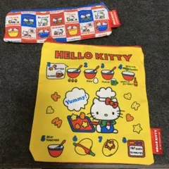 HELLO KITTY ハローキティ　ガチャガチャ　ポーチ 2点セット