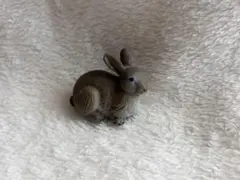 シュライヒ Schleich 動物フィギュア　ウサギのサムネイル