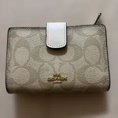 COACH 二つ折り財布 ベージュ