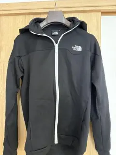 ノースフェイス　パーカー