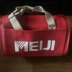 非売品　MEIJI 明治乳業　鞄