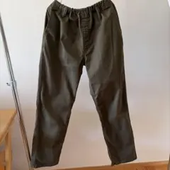 キッズ　パンツ　無印良品　カーキ　150