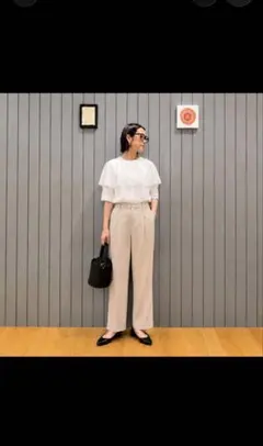 アローズ、イエナ 、ロペ好きに♡23区 ホワイト ノーカラー ブラウス 