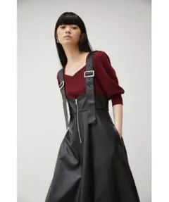 【完売品】AZUL BY MOUSSY フェイクレザージャンパースカート M