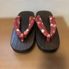 赤色花柄下駄