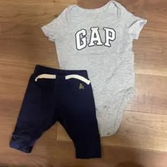 GAPベビー服セット シャツとパンツ2点セット
