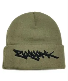 Supreme Tag Beanie Olive / Art Dealer - メルカリ