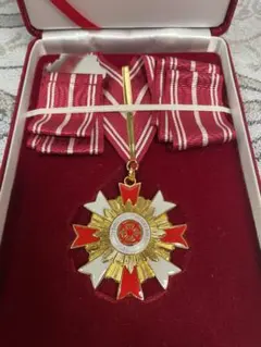 Item thumbnail for item e421cc3b-cc7f-43aa-b64f-59041237f7c8