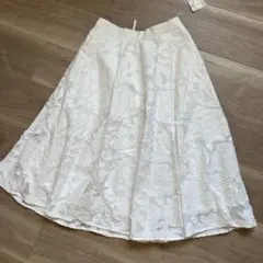 新品タグ付き　エフデ　ホワイト レース スカート Mサイズ