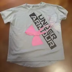 最終値下げ　UNDER ARMOUR グレー Tシャツ YXS