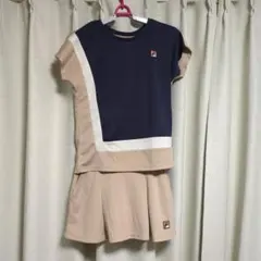 FILA フィラ　テニスウェア 上下セットアップ M ネイビー×ベージュのサムネイル