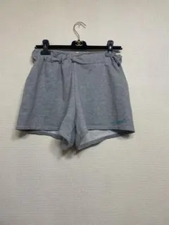 DIESEL ショートパンツ　グレー色　ウエストゴム