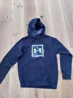 Under Armour ネイビー M カモフラージュパーカー